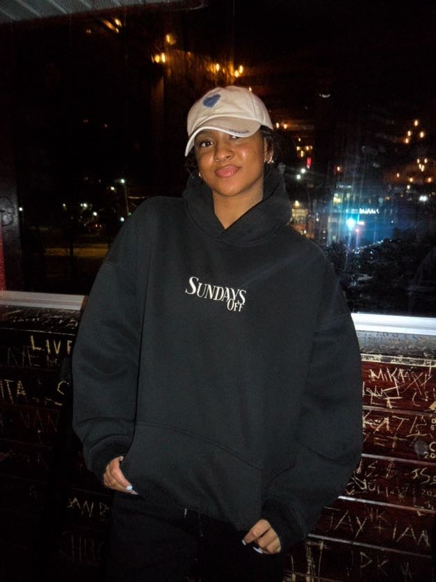 Sundays Off Hoodie Black