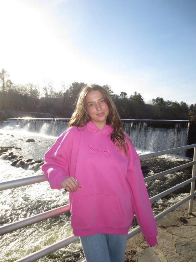 Sundays Off Hoodie Pink